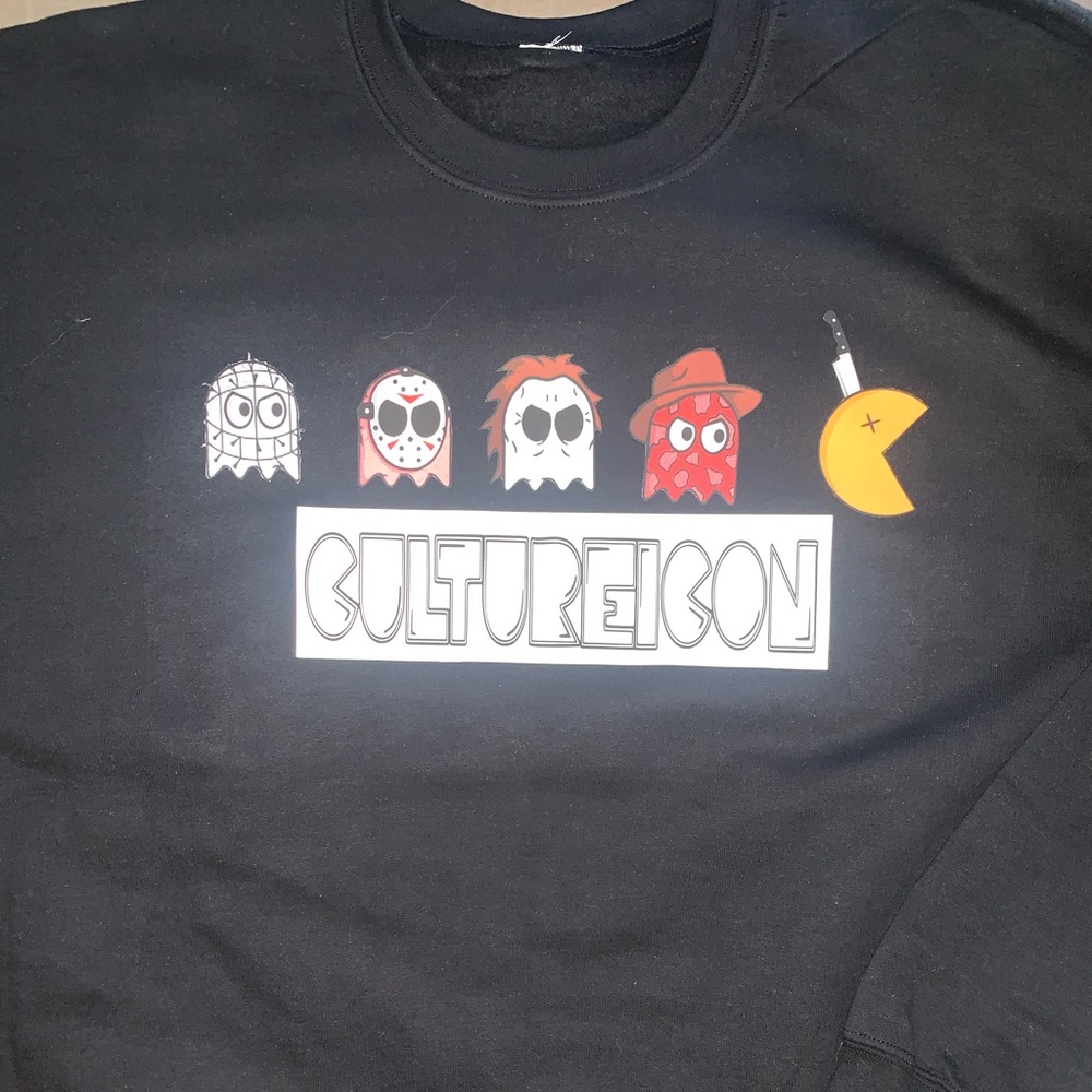 Glow in the dark Halloween Sweatshirt.Pac-Man